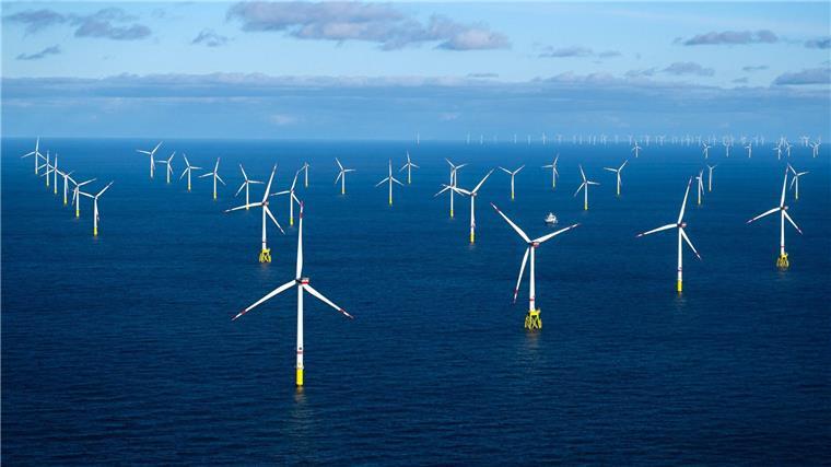 RWE erhält Genehmigung für weitere Windparks in der Nordsee Der Offshore-Windpark Dolwin Alpha.
