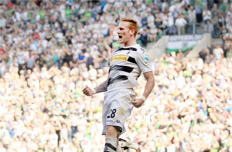Werder buhlt um Otterndorfer André Hahn Der Otterndorfer André Hahn stürmt für Borussia Mönchengladbach. Offenbar hat Werder Bremen Interesse an einer Verpflichtung.