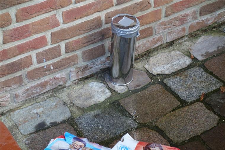Radioaktiver Becher auf Dachboden in Bremen gefunden Ein Radium-Trinkbecher hat in Bremen für Aufregung gesorgt.