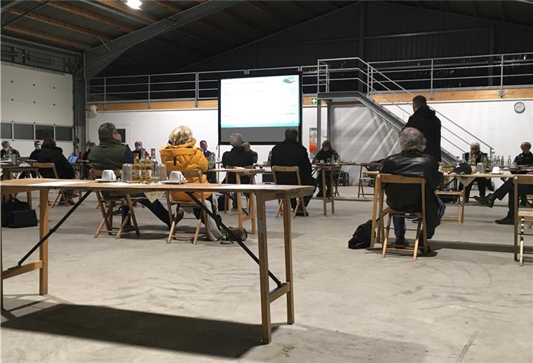 Wurster Nordseeküste beschließt „Feuerwehr-Soli“ Der Rat der Gemeinde Wurster Nordseeküste hat in der Küstenschutzhalle des Deichverbandes Land Wursten in Padingbüttel einstimmig den Doppelhaushalt 2021/22 beschlossen.