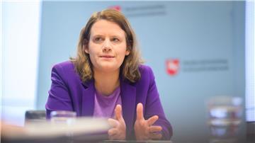 Der Rechtsanspruch auf Ganztagsbetreuung wird laut Kultusministerin Julia Willie Hamburg nicht überall reibungslos anlaufen. (Archivbild)