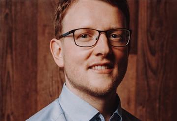 Dr. Matthias Quent