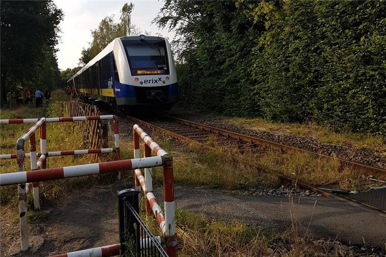 Der Regionalzug konnte in Braunschweig nicht mehr rechtzeitig bremsen.