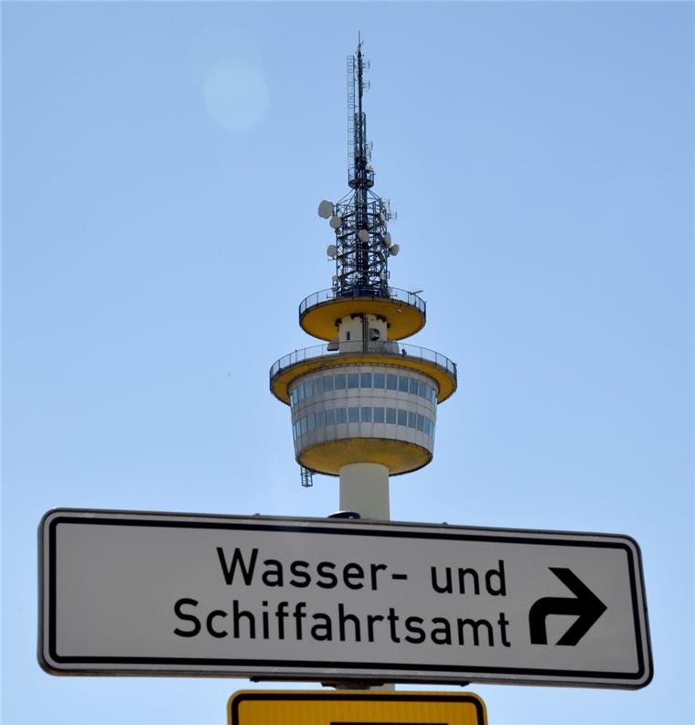 Der Richtfunkturm oder auch Radarturm des Wasser- und Schiffahrtsamtes hat geschlossen. 