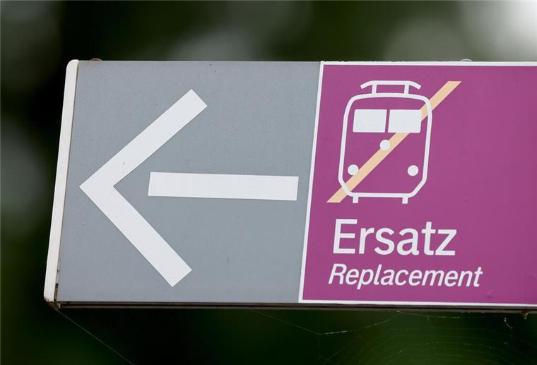 Mal wieder Bauarbeiten: Schienenersatzverkehr auf der Linie RS 2 im Dezember Der RS 2 wird zwischen Bremen Hauptbahnhof und Twistringen durch Busse ersetzt.