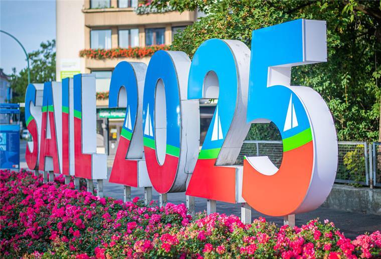 Wer hat denn hier den „Sail 2025“-Schriftzug am Freigebiet gemopst? Der Sail-Schriftzug für das Jahr 2025 - jetzt ist er verschwunden.