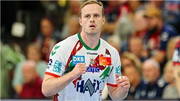Der SC Magdeburg ließ sich beim HC Erlangen nicht überraschen und übernahm mit dem Sieg vorläufig die Tabellenführung in der Bundesliga.