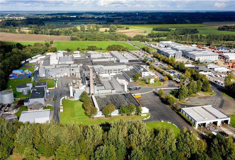 Corona-Zahlen im Kreis Cloppenburg hochgeschnellt Luftaufnahme von einem Schlachthof