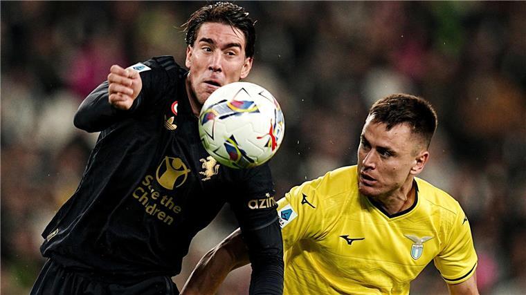 Der Serbe Dusan Vlahovic (l.) ist die große Sturmhoffnung von Juventus Turin.