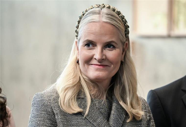 Mette-Marit hat einen Tag nach Anklage gegen Sohn Geburtstag Der Skandal um ihren ältesten Sohn ist nicht spurlos an Mette-Marit vorbeigezogen. (Archivbild)