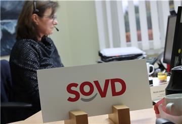 Der Sozialverband Deutschland versteht sich als Anwalt der Schwachen. Im Beratungszentrum in Zeven arbeitet Sozialberaterin Nicola Justus-Glaßmeyer. Sie sagt: „Wir gehen richtig in die Vertretung wie ein Anwalt. Wir bieten viel mehr, als nur Formulare ausfüllen.“