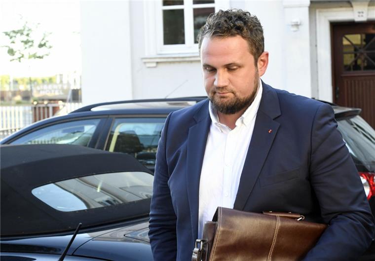 Der SPD-Bürgerschaftsabgeordnete Patrick Öztürk wird auf Beschluss eines Schiedsgerichts aus der Partei ausgeschlossen. Foto Scheer