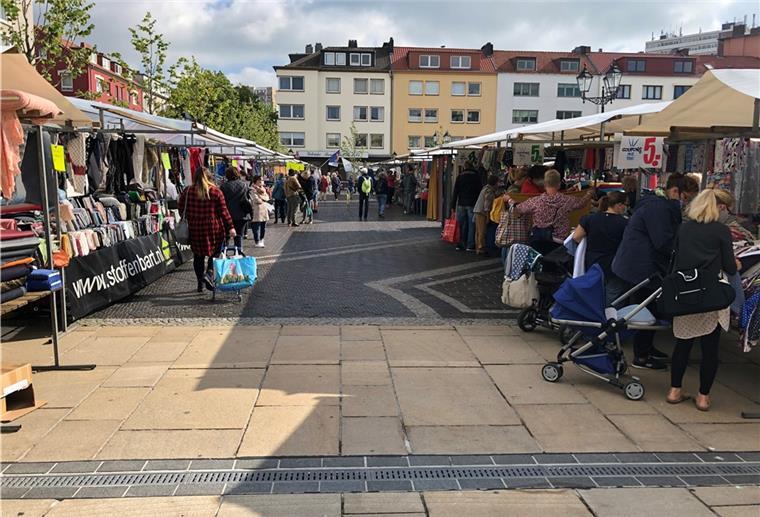 Save the date: Stoffmarkt zurück in Bremerhaven! Stände auf dem Stoffenmarkt Stoffencircus