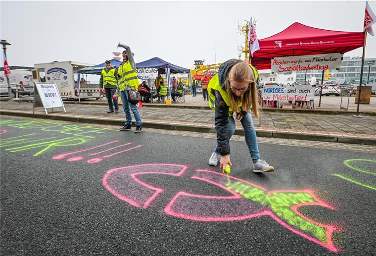 Bremerhaven: Bei „Nordsee“ wird weiter gestreikt Der Streik bei der „Nordsee“ wird fortgesetzt.