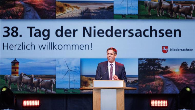 Der Tag der Niedersachsen ist Chefsache: Ministerpräsident Lies eröffnete das Festwochenende.