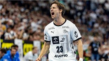 Der THW Kiel um Rune Dahmke gewinnt gegen die TSV Hannover-Burgdorf.