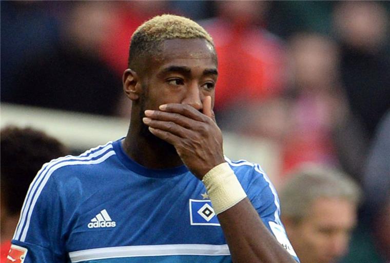 HSV schmeißt Profis aus dem Kader: Auch Djourou verbannt Der tiefe Fall eines ehemaligen Kapitäns: HSV-Profi Johan Djourou wurde in die Reserve verbannt.