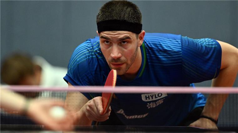 Tischtennis-Profi holt großen Rückstand auf Der Tischtennis-Profi Patrick Franziska steht im Achtelfinale der Weltmeisterschaft.