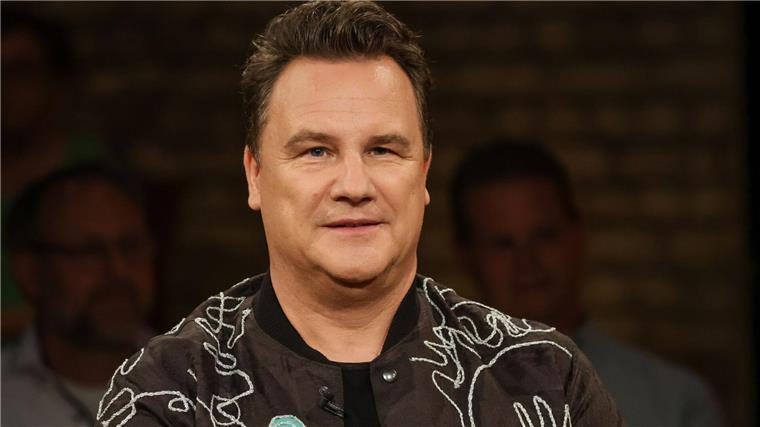 Tod der Eltern hat Designer Guido Maria Kretschmer verändert Der Tod seiner Eltern hat den Modedesigner verändert.