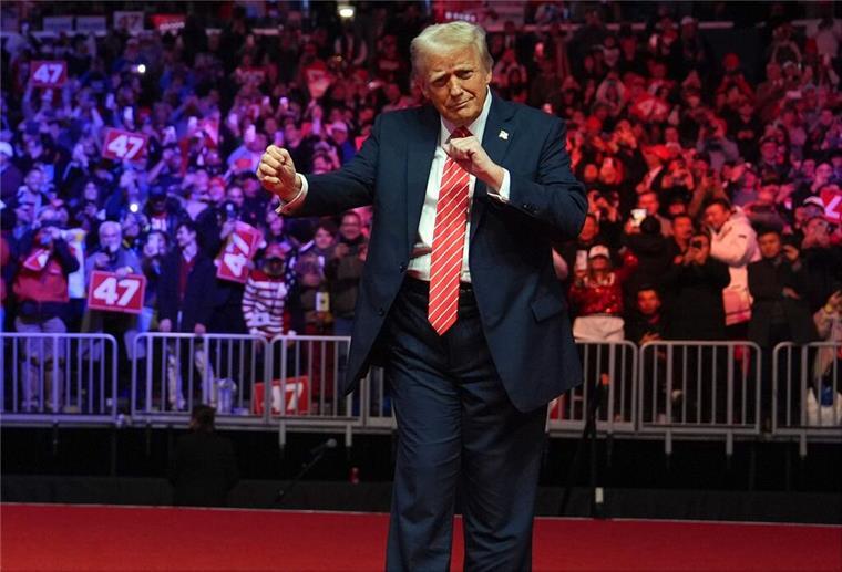 Trump tanzt zu „Y.M.C.A.“: Ein Song schallt durch Washington Der „Trump Dance“ hat sich längst als Meme im Internet verbreitet.