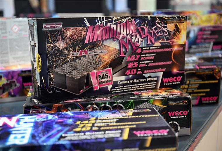 Das Mega-Geschäft mit den Böllern: „Feuerwerk ist so beliebt wie noch nie“ Der Umsatz mit Silvesterfeuerwerk lag Ende 2023 bei rund 180 Millionen Euro.