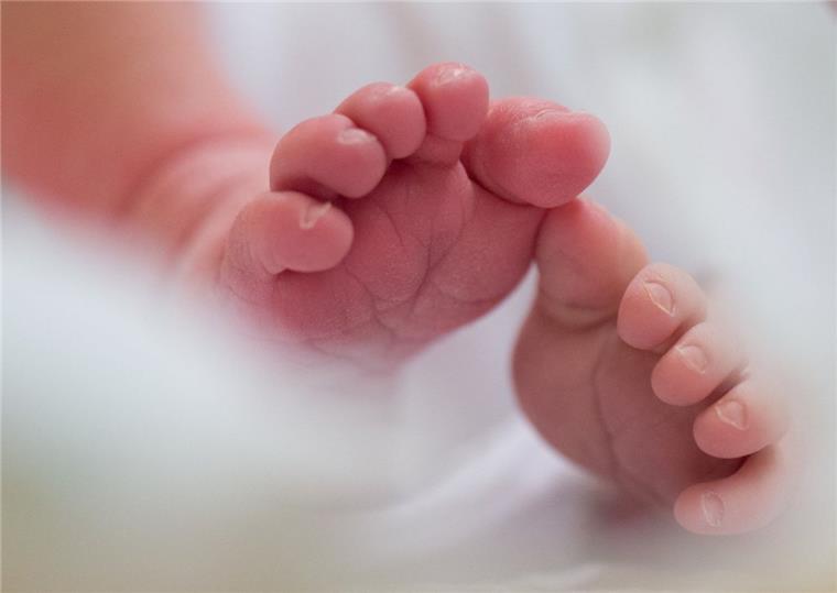 Nordenham: Verband der Ersatzkassen kritisiert Kreißsaal-Schließung Der Verband der Ersatzkassen (VDEK) kritisiert die Schließung der Geburtshilfe in der Helios-Klinik Wesermarsch scharf.