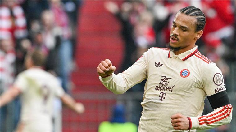 Viel Lob für fleißigen Leroy Sané Der Vertrag von Leroy Sané beim FC Bayern läuft im Sommer aus.
