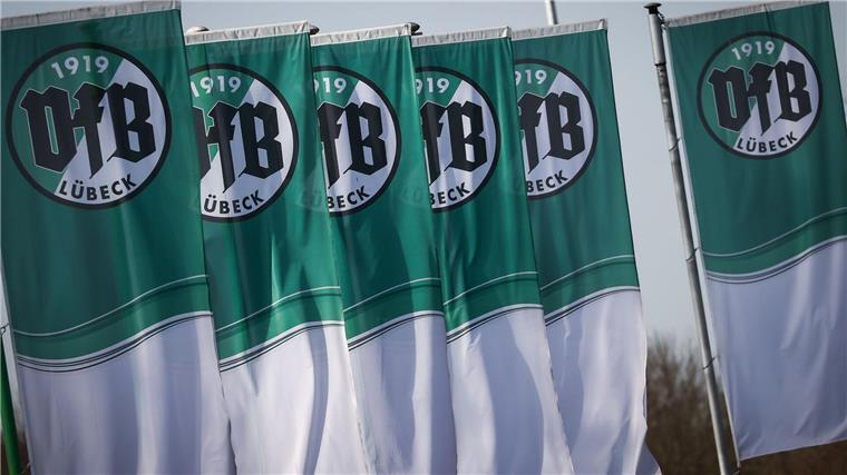 Nur 15 Spieler: VfB Lübeck erneut in Schwierigkeiten Der VfB Lübeck steht wieder vor Problemen.