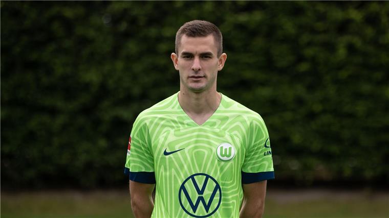 VfL Wolfsburg verleiht Mittelfeldspieler Franjic Der VfL Wolfsburg verleiht Bartol Franjic an den FC Venedig.