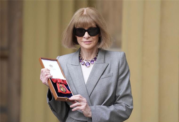 Britischer König ehrt „Vogue“-Chefin Anna Wintour Der „Vogue“-Chefin wurde eine besondere Ehre zuteil.