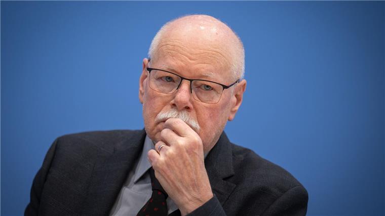 Der Vorsitzende der Innenministerkonferenz lehnt eine Absenkung des Alters für Strafmündigkeit ab.