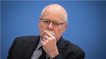 Der Vorsitzende der Innenministerkonferenz lehnt eine Absenkung des Alters für Strafmündigkeit ab.