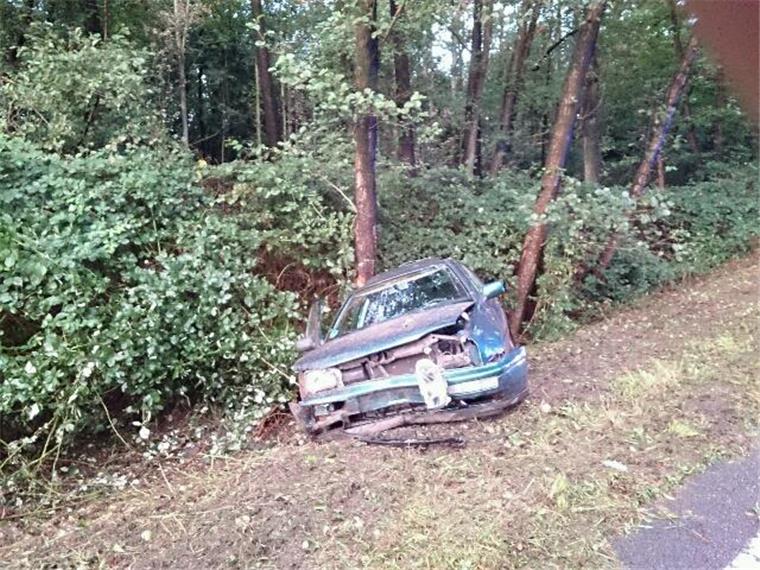 Der Wagen des 83-Jährigen  hat nach dem Unfall nur noch Schrottwert. 