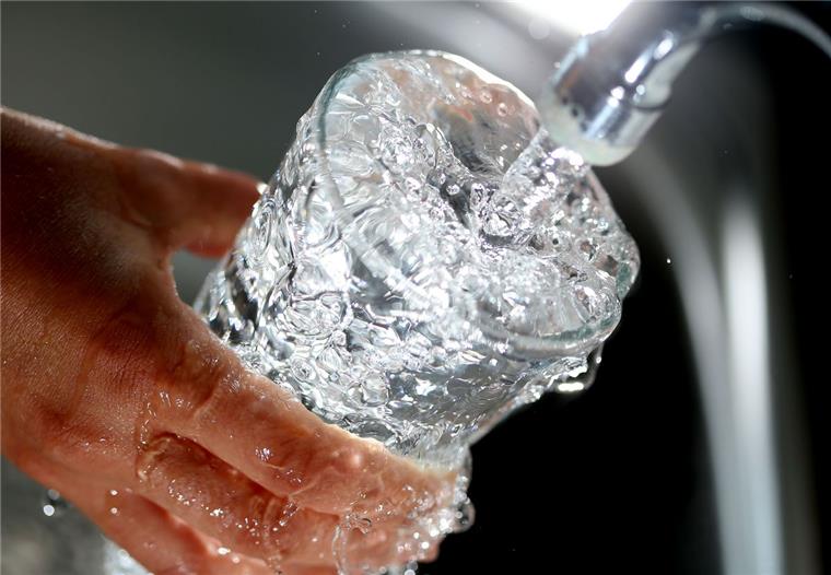 Der Wasserverband erwartet in den kommenden Jahren einen steigenden Bedarf an Trinkwasser und will mehr Wasser fördern.