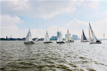 Der Weser Yacht Club hofft auf mindestens 50 Segler bei der 50. Rotesand-Regatta. Foto Röpke