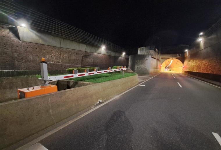 Aufgepasst! Wesertunnel ab Montag für mehrere Nächte gesperrt Der Wesertunnel bei Nordenham.