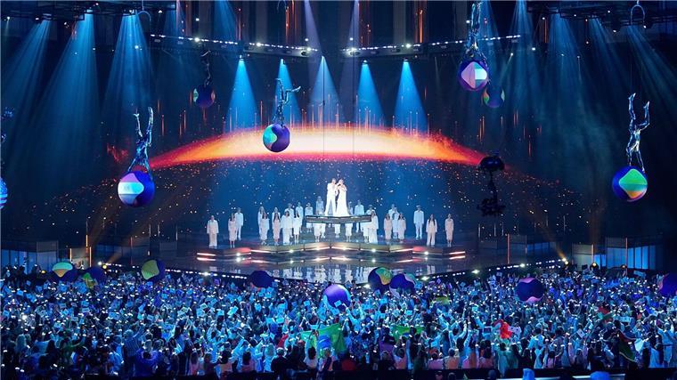 Der wiederbelebte Musikwettbewerb Intervision war als aufwendige Fernsehshow inszeniert.