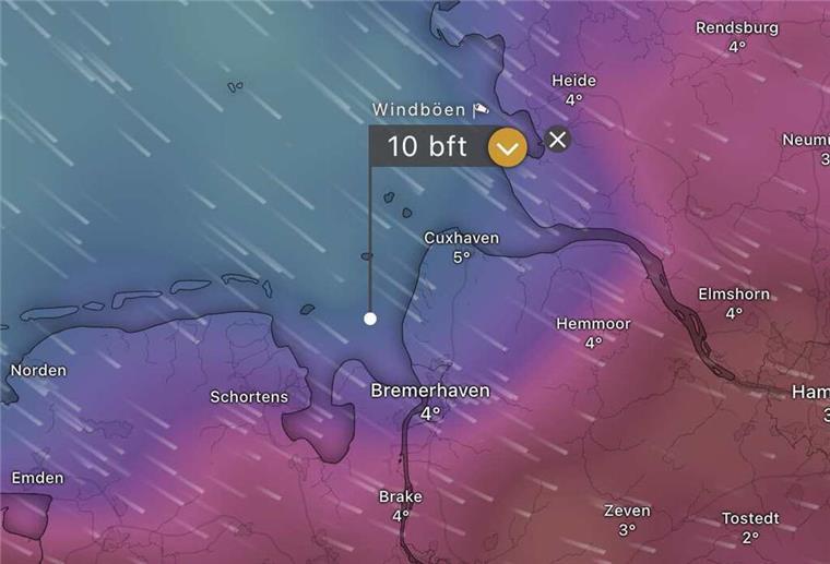 Schwere Sturmflut trifft auf Bremerhaven - So sieht es in Stadt und Land aus Der Wind bläst kräftig aus Nordwest, drückt das Wasser die Weser hinauf.