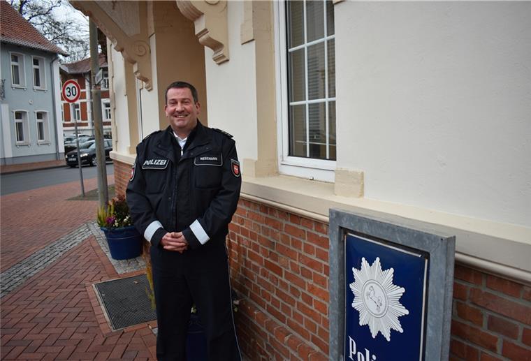 Zevener ist oberster Polizist im Landkreis Rotenburg Der Zevener Jörg Wesemann ist seit November der neue Polizeidirektor des Landkreises Rotenburg.