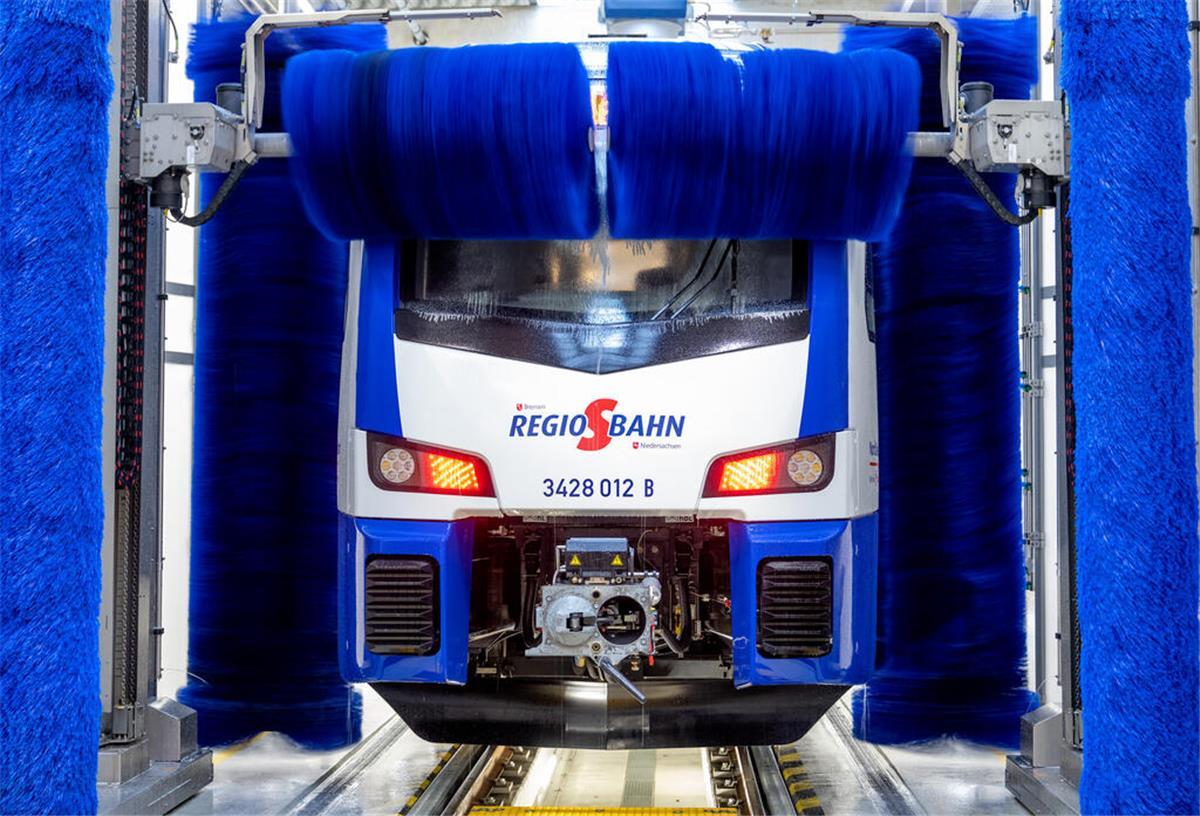 Ein Blick hinter die Kulissen: Werkstatt-Tour bei der Nordwestbahn Betriebsstart der Regio-S-Bahn Bremen/Niedersachsen
FOTO: Björn Hake
