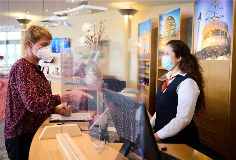 Bremerhaven: Noch Chancen auf Lehrstellen Derzeit gibt es noch eine Menge freier Ausbildungsstellen. Beispielsweise werden laut des aktuellen Ausbildungsbarometers in Bremerhaven auch Auszubildende zur Hotelfachfrau/zum Hotelfachmann gesucht.