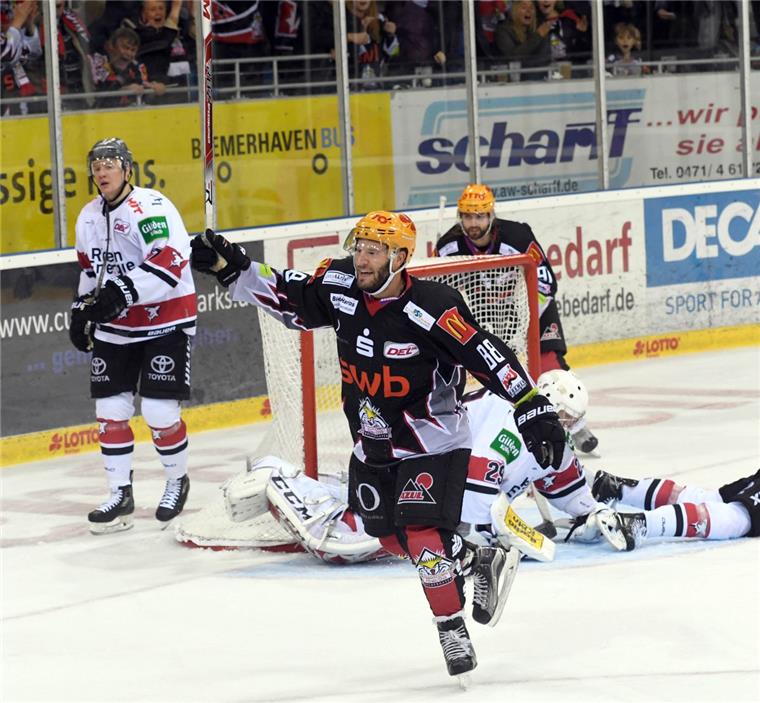 Mit Bildergalerie: Jack Combs führt die Torjägerliste der DEL an Derzeitiger Bestwert: Schon 21 mal durfte Jack Combs in der ersten DEL-Saison der Fischtown Pinguins jubeln.