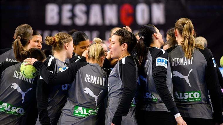 Handballerinnen verlieren zweites Spiel gegen Frankreich Deutschland schwört sich auf die Partie gegen Frankreich ein.