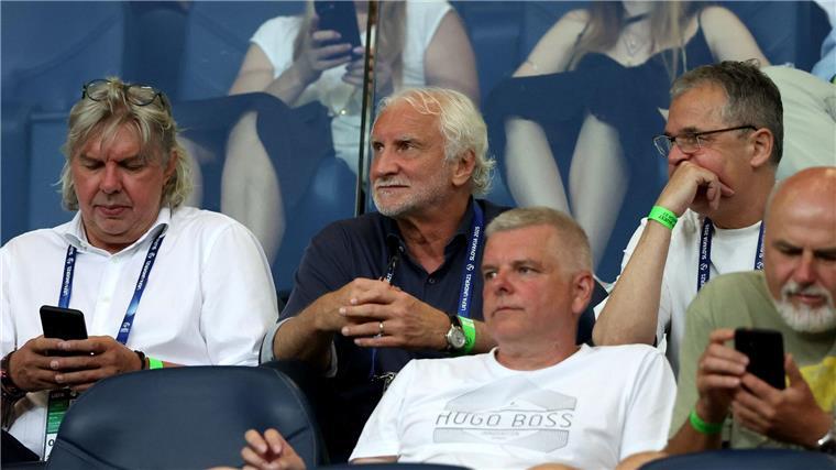DFB-Sportdirektor Rudi Völler hofft auf einen Sieg im Finale gegen England.