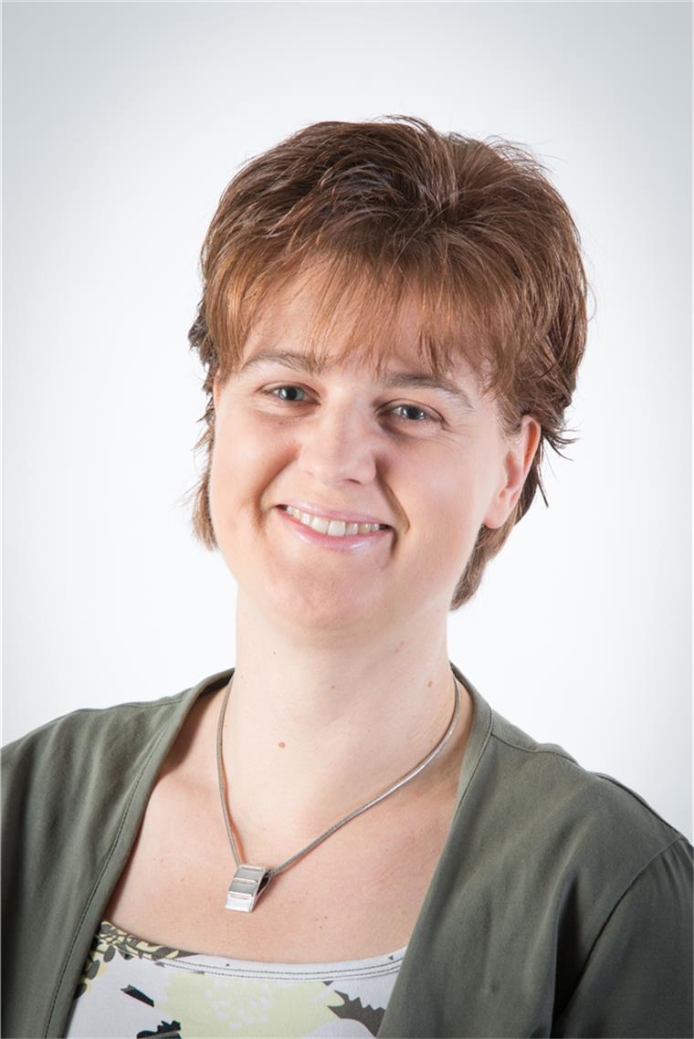 Ernährungsmythen – Was wirklich stimmt Diana Haack, Ernährungsberaterin bei der AOK Bremen/Bremerhaven.
