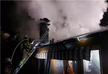 Feuer in Ferienhaussiedlung in Eckwarderhörne