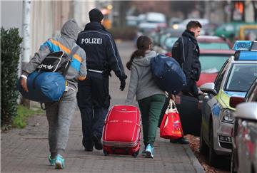 Die 1000 Syrer, die vor allem aus ostdeutschen Bundesländern nach Bremerhaven gekommen sind, haben gute Chancen, in der Seestadt bleiben zu dürfen.