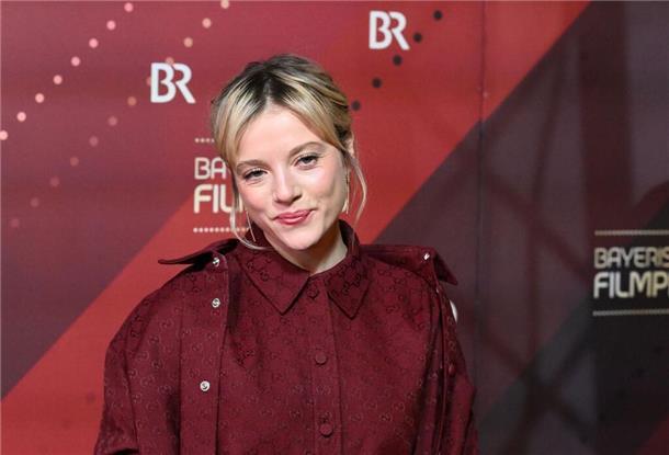 Die 32-Jährige sprach sich gegen den Rechtsruck in Deutschland aus und hielt einen flammenden Appell für eine offene Gesellschaft.