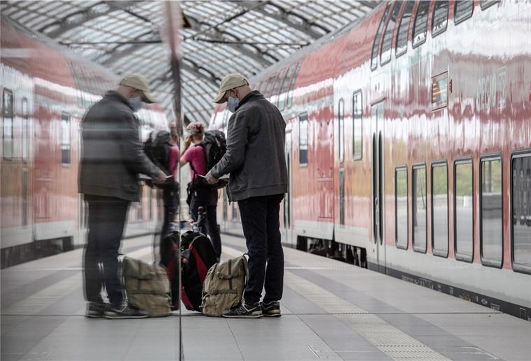 Frau spuckt Bahnmitarbeiter ins Gesicht Die 39-Jährige aus Verden erhielt nach ihrem Übergriff am Bremer Hauptbahnhof eine Strafanzeige. Symbolbild