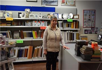 Die 68-jährige Ursel Bühnemann ist froh, wenn sie nach über 40-jähriger beruflicher Tätigkeit wieder mehr Freizeit hat.